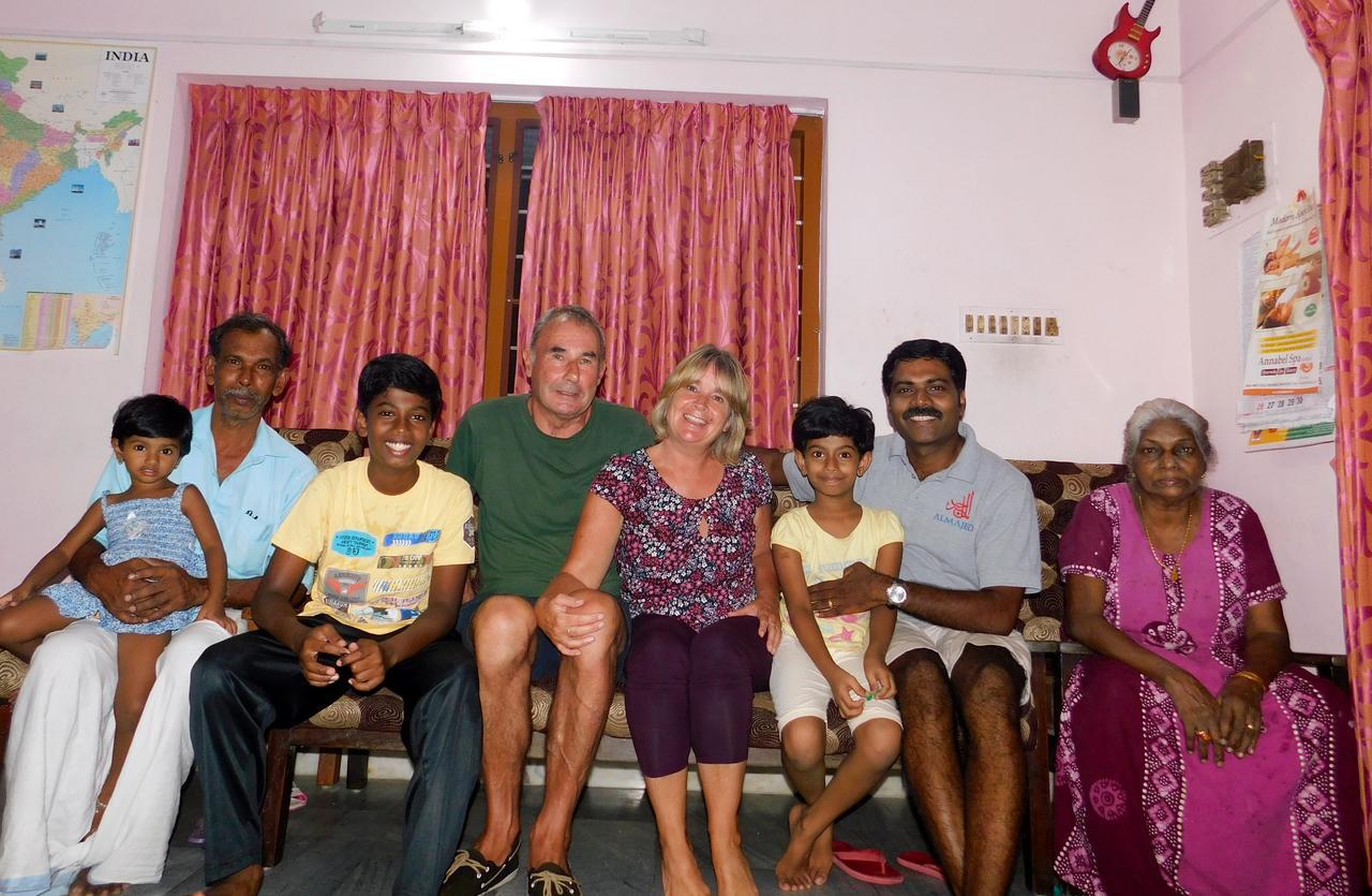 Aaron'S Homestay Kochi Екстериор снимка