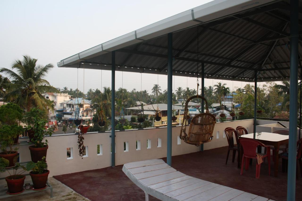 Aaron'S Homestay Kochi Екстериор снимка