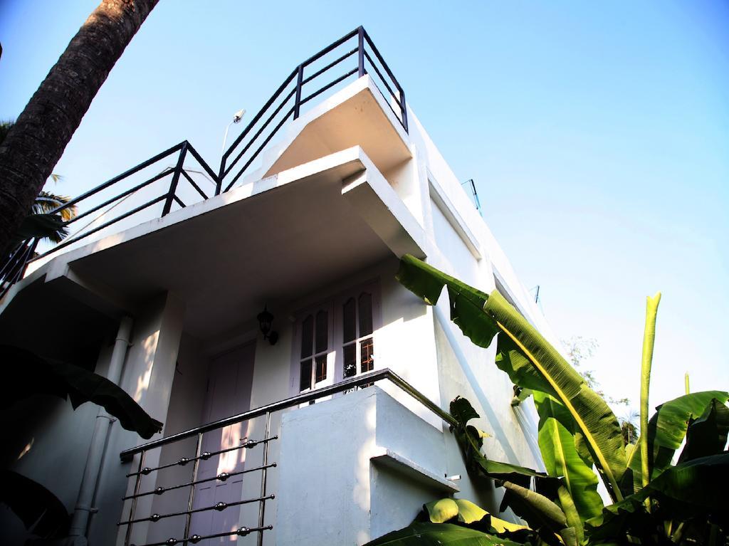 Aaron'S Homestay Kochi Екстериор снимка